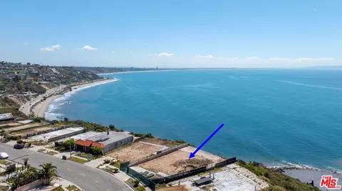 18434 Coastline Dr, Malibu, CA 90265