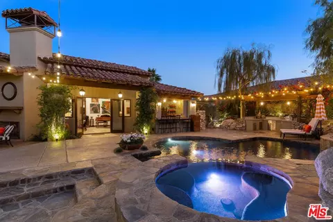 2489 Tuscany Heights Dr, Palm Springs, CA 92262