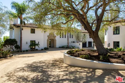 Exterior - 1475 E Mountain Dr, Santa Barbara, CA 93108 photo 2 of 9