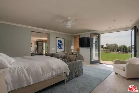 Bedroom - 1475 E Mountain Dr, Santa Barbara, CA 93108 photo 5 of 5