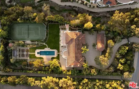 View/Area - 1475 E Mountain Dr, Santa Barbara, CA 93108 photo 3 of 3