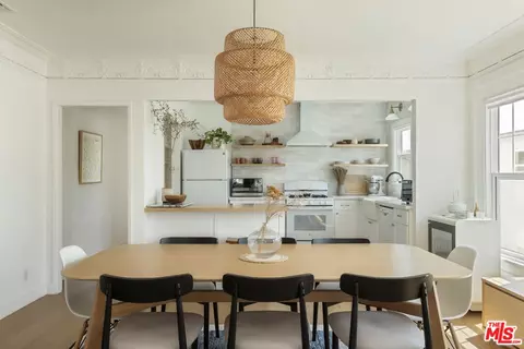 1640 S Gramercy, Los Angeles, CA 90019