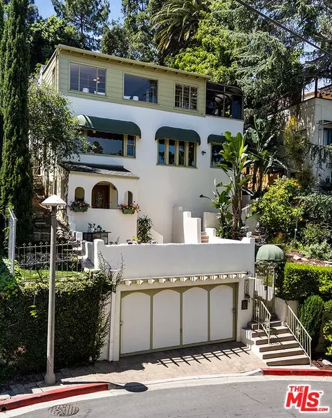 1355 Columbia Dr, Glendale, CA 91205