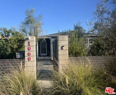 1060 Nowita Pl, Venice, CA 90291