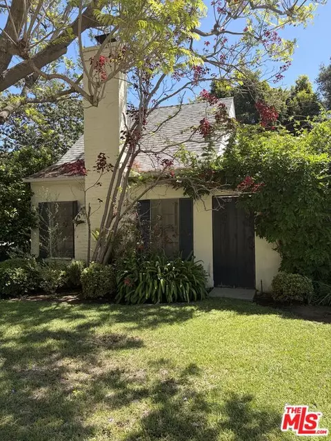 11012 Cashmere St, Los Angeles, CA 90049