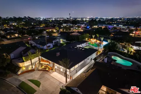 5328 W 62nd St, Los Angeles, CA 90056