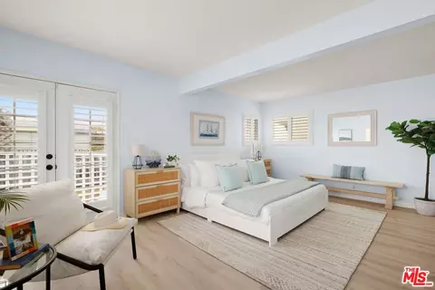 Bedroom - 109 Los Robles St, Oxnard, CA 93035 photo 2 of 3