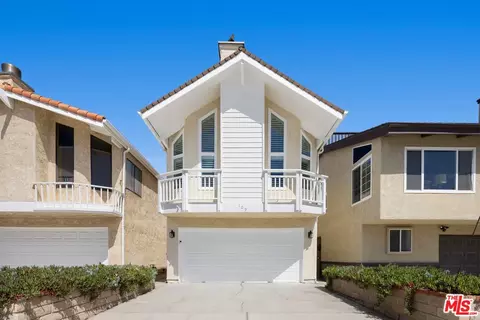Exterior - 109 Los Robles St, Oxnard, CA 93035 photo 1 of 5