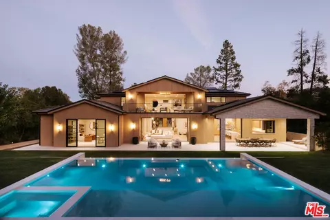 5287 Round Meadow Rd, Hidden Hills, CA 91302