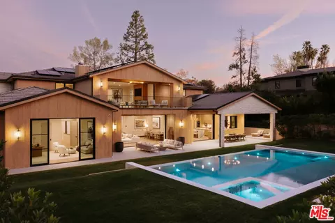 5287 Round Meadow Rd, Hidden Hills, CA 91302