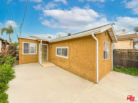 1765 E 113th St, Los Angeles, CA 90059