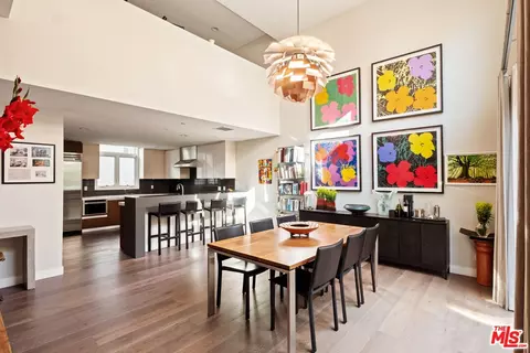 612 Lincoln Blvd #3, Santa Monica, CA 90402