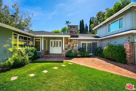 4645 Petit Ave, Encino, CA 91436