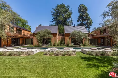 3405 Fryman Rd, Studio City, CA 91604