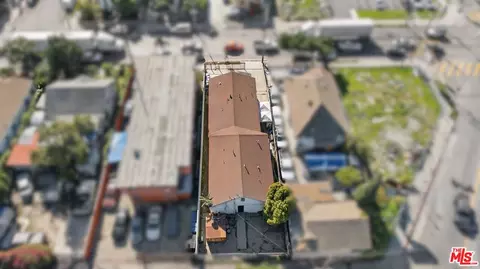 1523 E Vernon Ave, Los Angeles, CA 90011