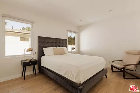 Bedroom - 6448 Peach Ave, Van Nuys, CA 91406 photo 3 of 6