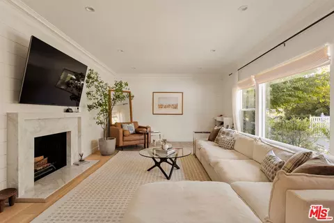 Living - 6448 Peach Ave, Van Nuys, CA 91406 photo 1 of 2