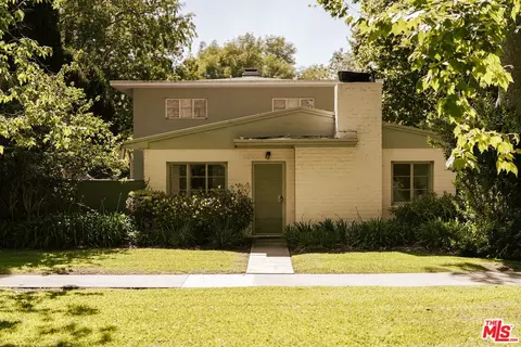 5434 Village Grn, Los Angeles, CA 90016