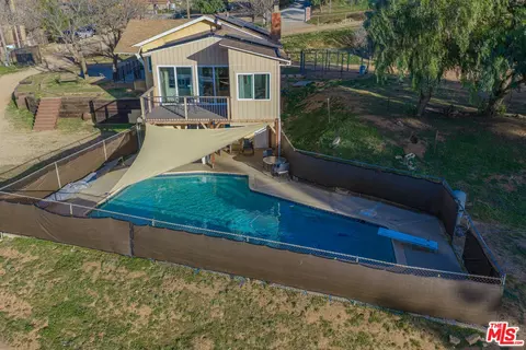 35315 Glenwall St, Agua Dulce, CA 91390