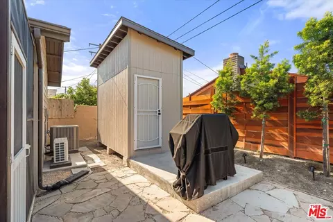937 E 222nd St, Carson, CA 90745 photo 22