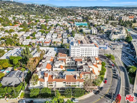 1900 Vine St #103, Los Angeles, CA 90068