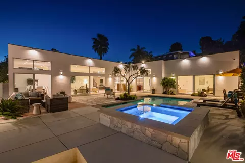 2306 Cheryl Pl, Los Angeles, CA 90049