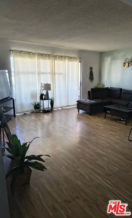 855 Victor Ave #305, Inglewood, CA 90302