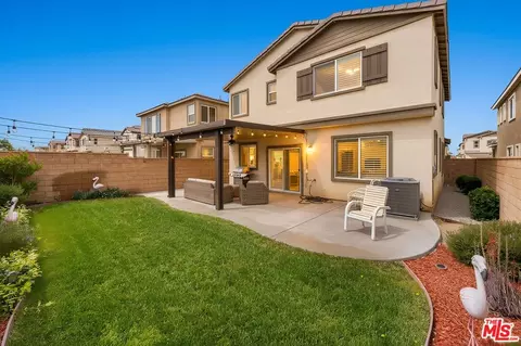 13041 Echo Valley St, Victorville, CA 92392