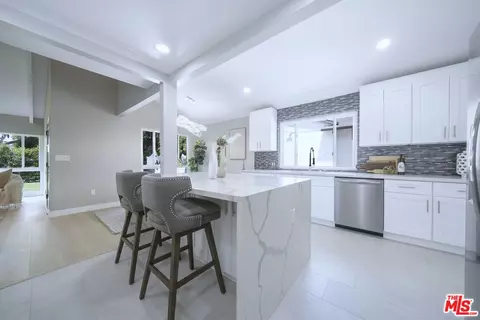 5628 Cleon Ave, North Hollywood, CA 91601