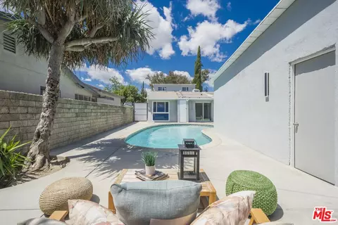 5628 Cleon Ave, North Hollywood, CA 91601