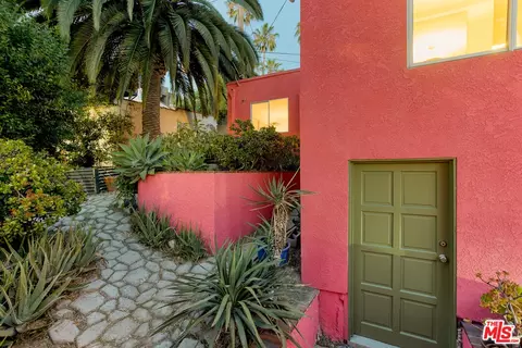 3607 Marathon St, Los Angeles, CA 90026