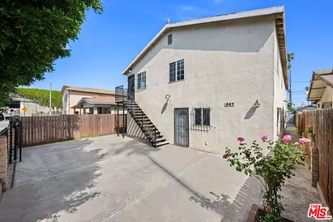 347 W 67th St, Los Angeles, CA 90003
