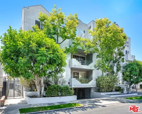 3613 Glendon Ave #101, Los Angeles, CA 90034