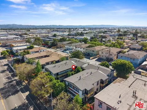 View/Area - 7253 Vineland Ave, Sun Valley, CA 91352 photo 7 of 9