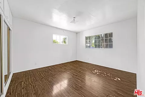 Bedroom - 3928 Mountain View Ave, Pasadena, CA 91107 photo 1 of 2