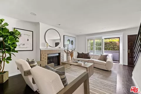 2912 Montana Ave #2, Santa Monica, CA 90403