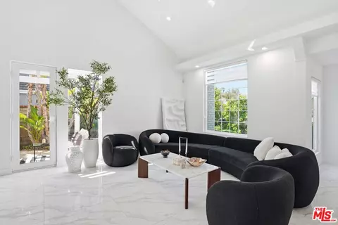7600 Southby Dr, West Hills, CA 91304