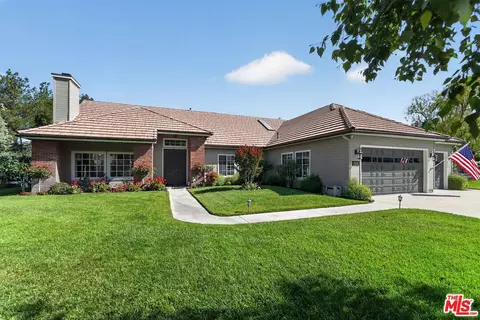 15555 Bronco Dr, Canyon Country, CA 91387