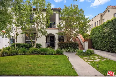 1042 Hi Point St, Los Angeles, CA 90035