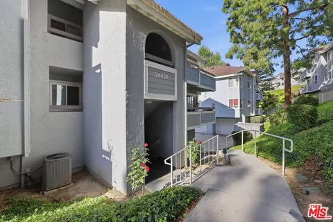 26838 Claudette St #227, Canyon Country, CA 91351