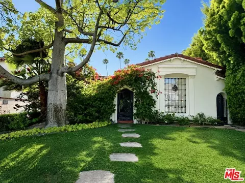 315 N Wetherly Dr, Beverly Hills, CA 90211