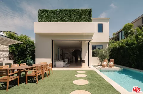 515 N Martel Ave, Los Angeles, CA 90036