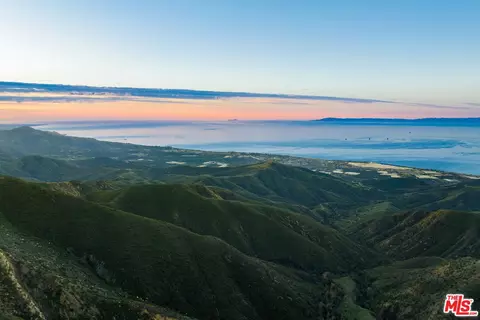 View/Area - 1915 Monte Alegre Dr, Carpinteria, CA 93013 photo 5 of 10