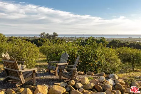 View/Area - 1915 Monte Alegre Dr, Carpinteria, CA 93013 photo 2 of 10