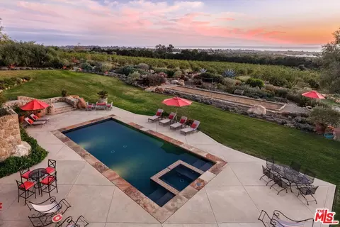 Exterior - 1915 Monte Alegre Dr, Carpinteria, CA 93013 photo 6 of 7