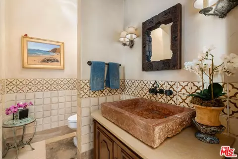 Bath - 1915 Monte Alegre Dr, Carpinteria, CA 93013 photo 2 of 2
