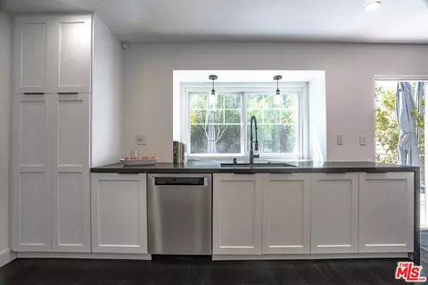 Kitchen - 23604 Real Ct, Valencia, CA 91355 photo 2 of 2