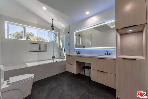 Bath - 23604 Real Ct, Valencia, CA 91355 photo 2 of 3
