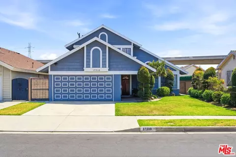 17310 S Hoover St, Gardena, CA 90247