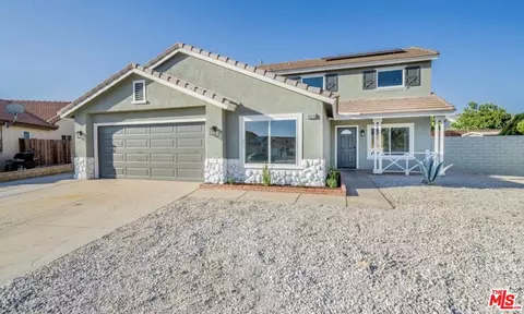 Exterior - 14414 Laguna Ct, Adelanto, CA 92301 photo 2 of 6
